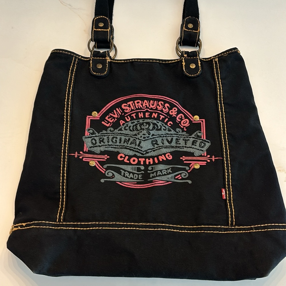 Levi’s Levi Strauss & Co. canvas shoulder bag. EUC!
